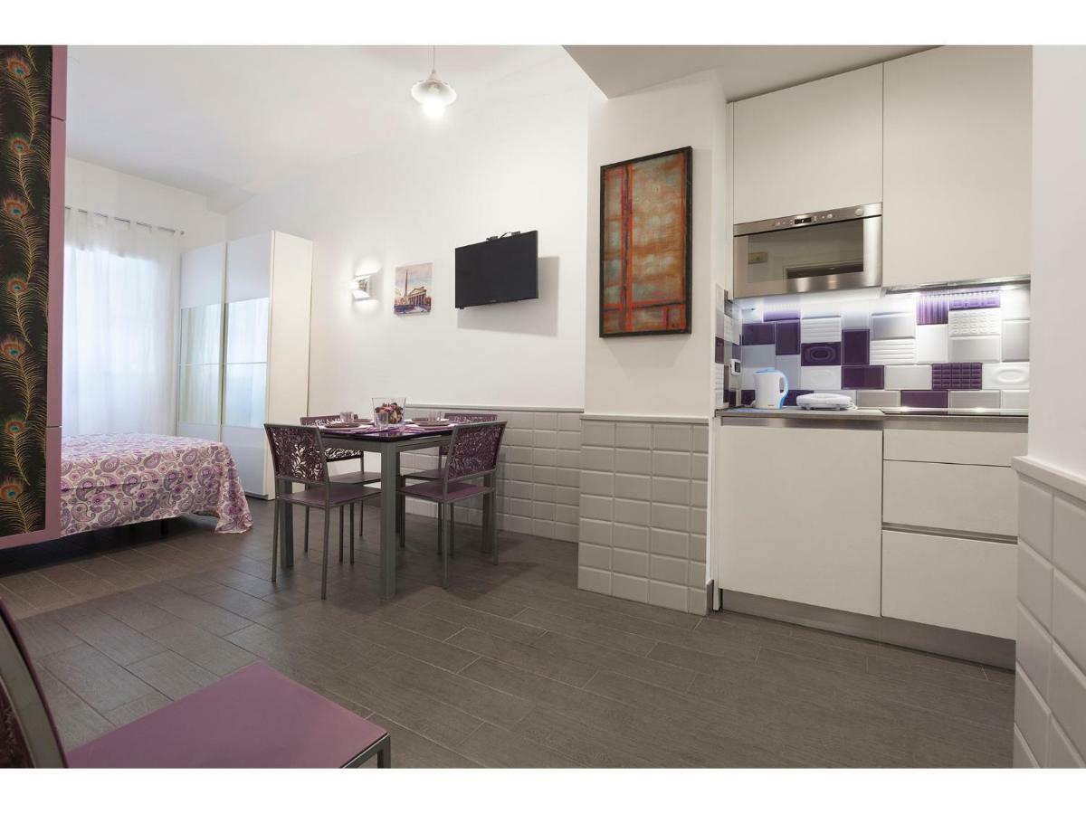 My Purple Apartment In The Center Of Řím Exteriér fotografie